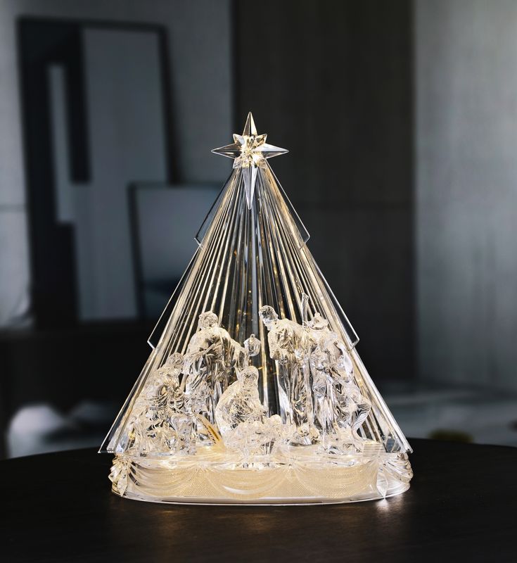 Nativity, Acrylic Pyramid 11&quot; w/Timer