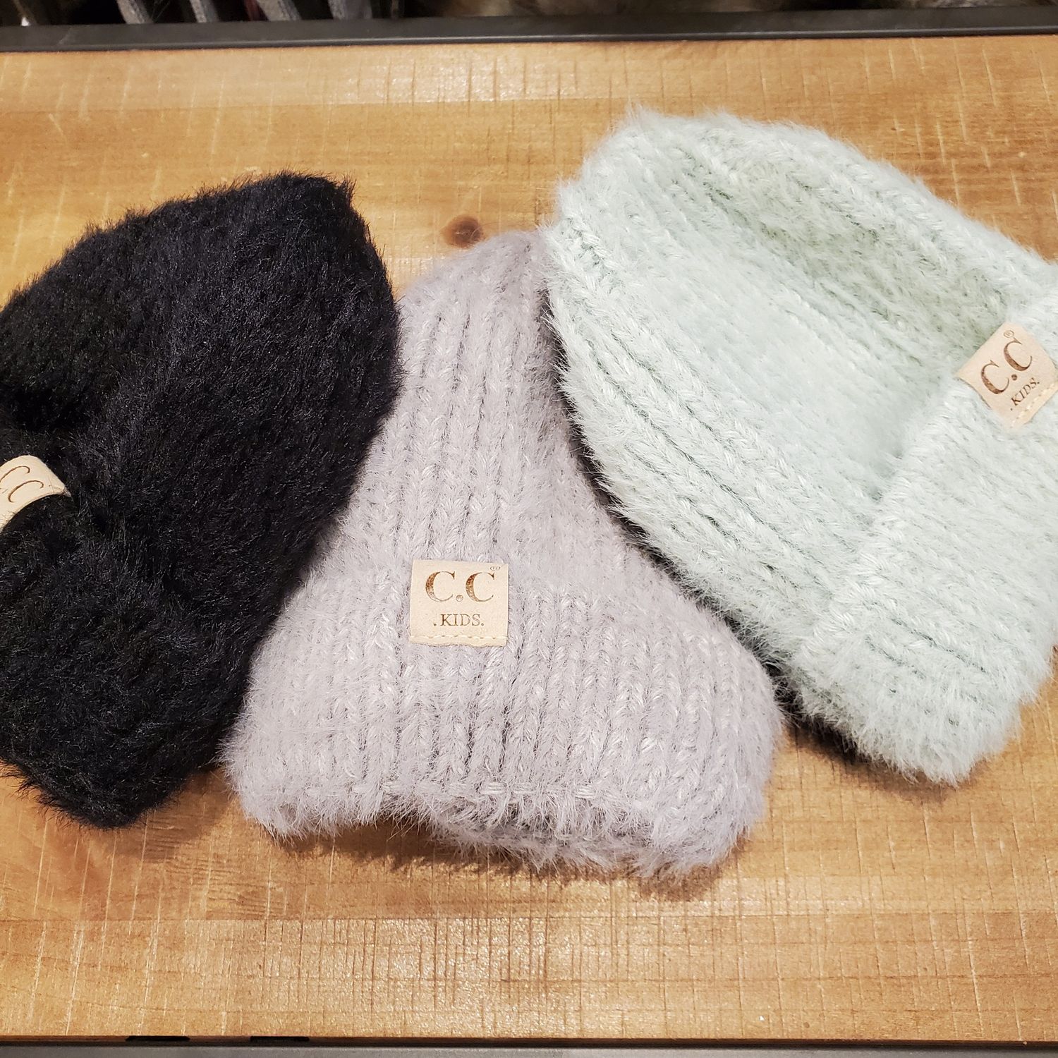Beanie, C.C. Fuzzy Solid Kids OneSize