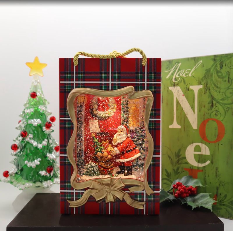 Snow Globe, Santa Shopping Bag