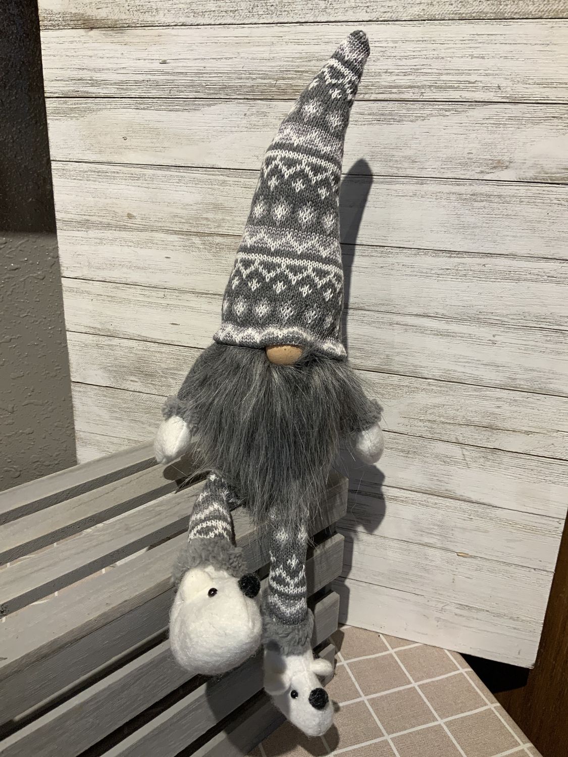 Gnome, 18" Polar Bear Slippers gray/white