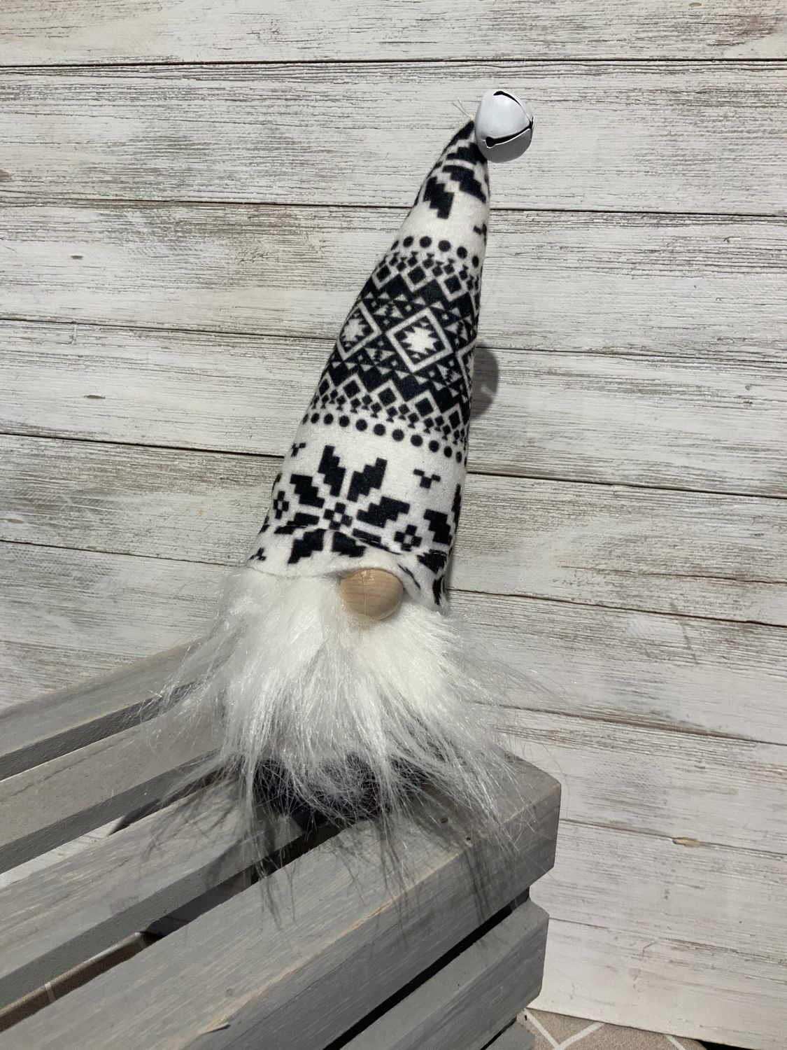 Gnome, 8" Danish Blk/Wh