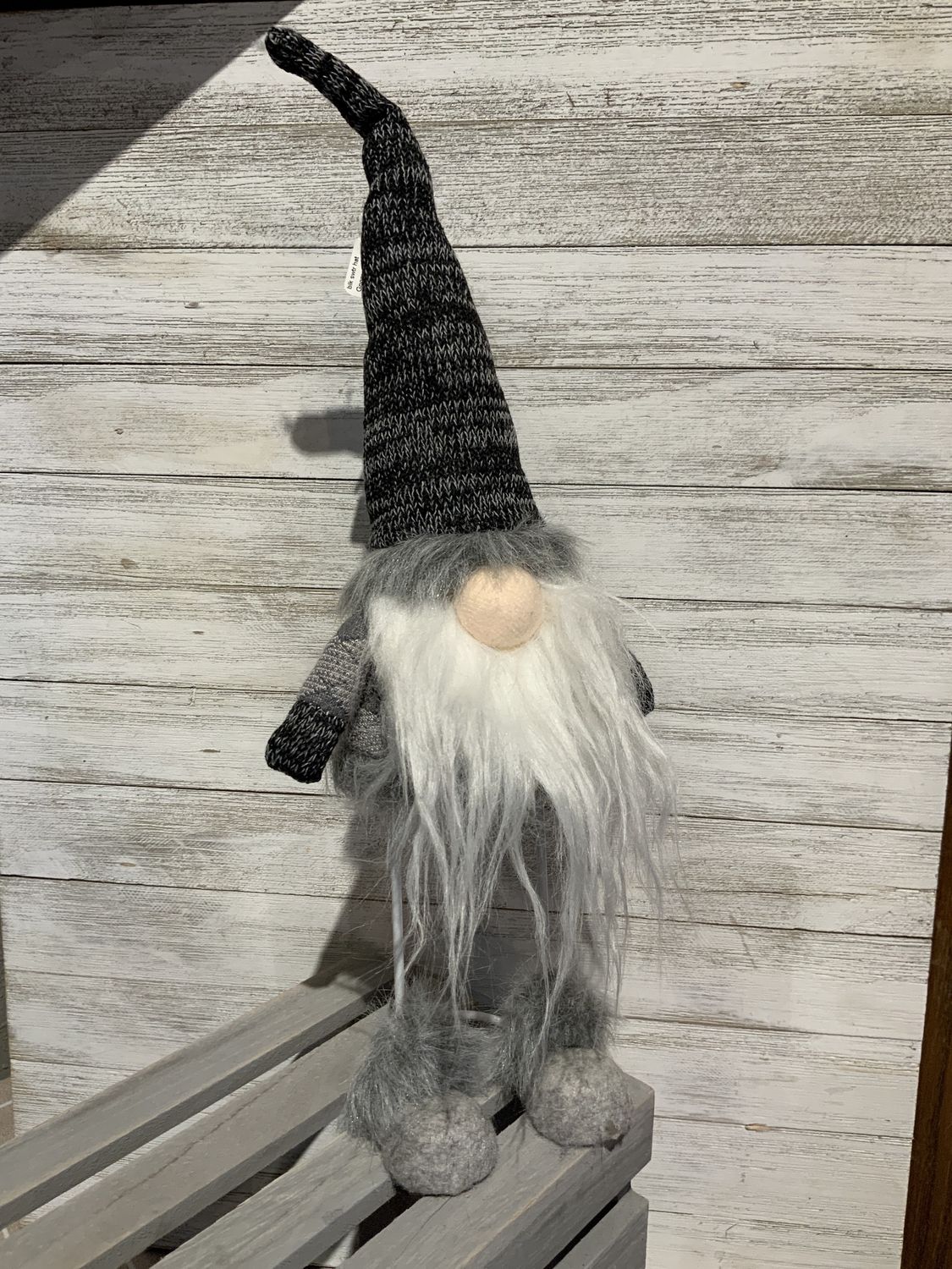 Gnome, Sm Wobble blk swtr hat