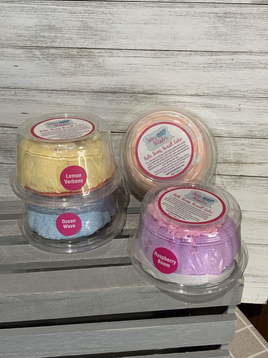 Bundt Cake Bath Bomb
