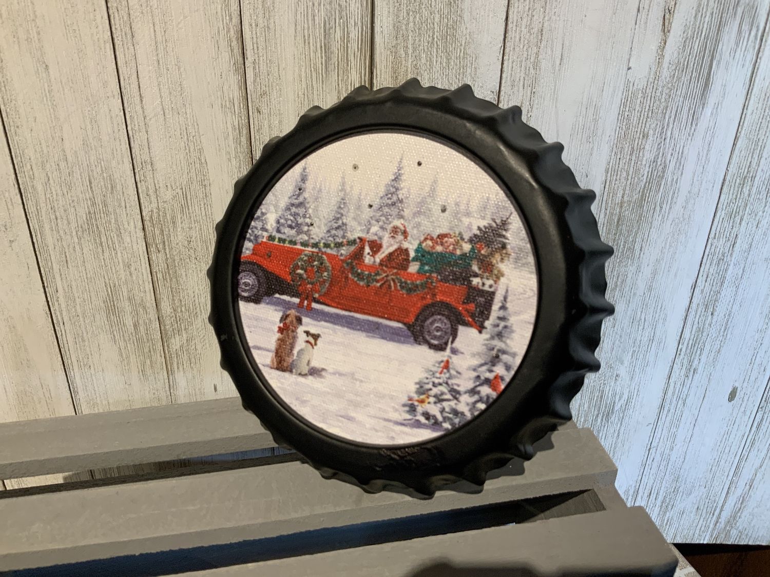 LED Bottle Cap, Santa in red car