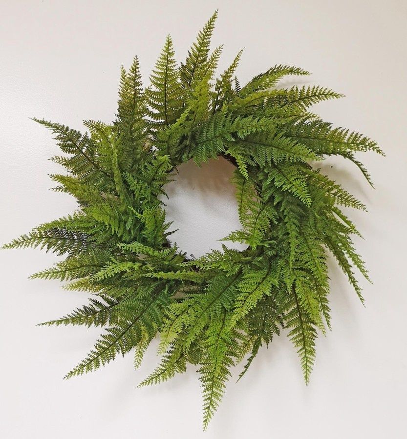 Wreath, Fern 24"