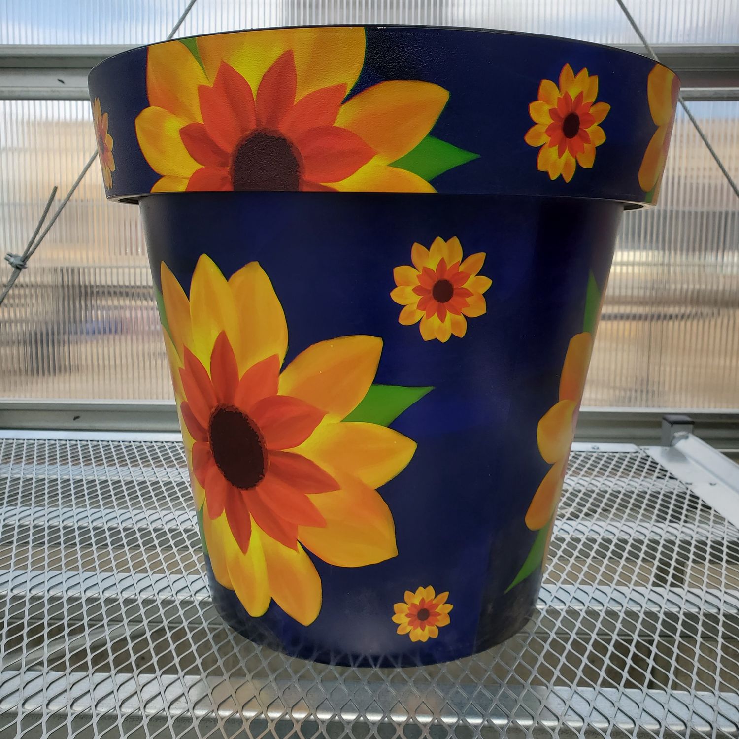 Planter, Sunflower 15" Zest