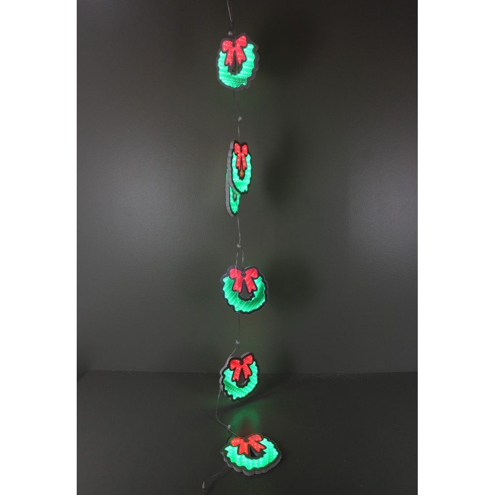 Infinity Garland, 9.75" Red/Green Wreath x6 69"Length