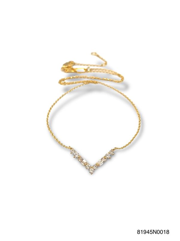Necklace, Nike Short (Available in White Gold &amp; Gold)