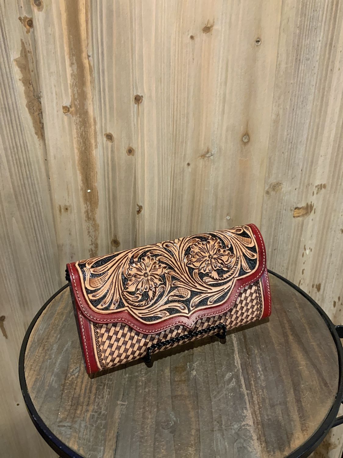 Wallet, Wirof