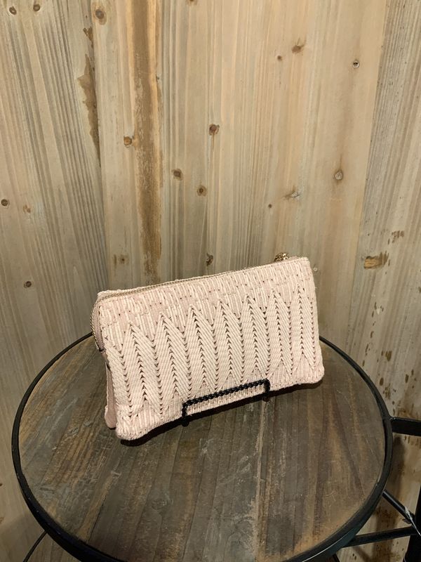 Crossbody/Wristlet Riley 3 Cmpt 3 Comptments