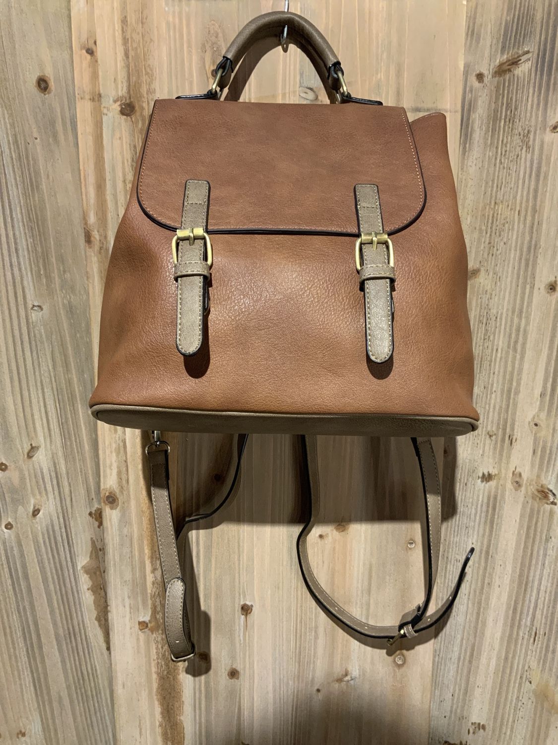 Backpack, Brooks convert