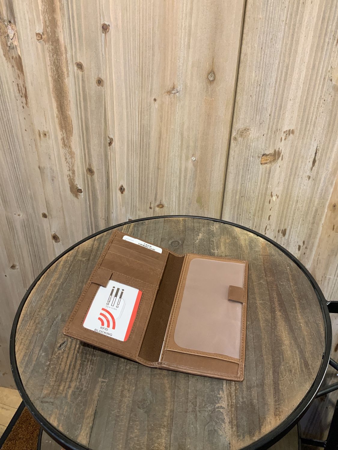 Checkbook Cover w/RFB w/RFB