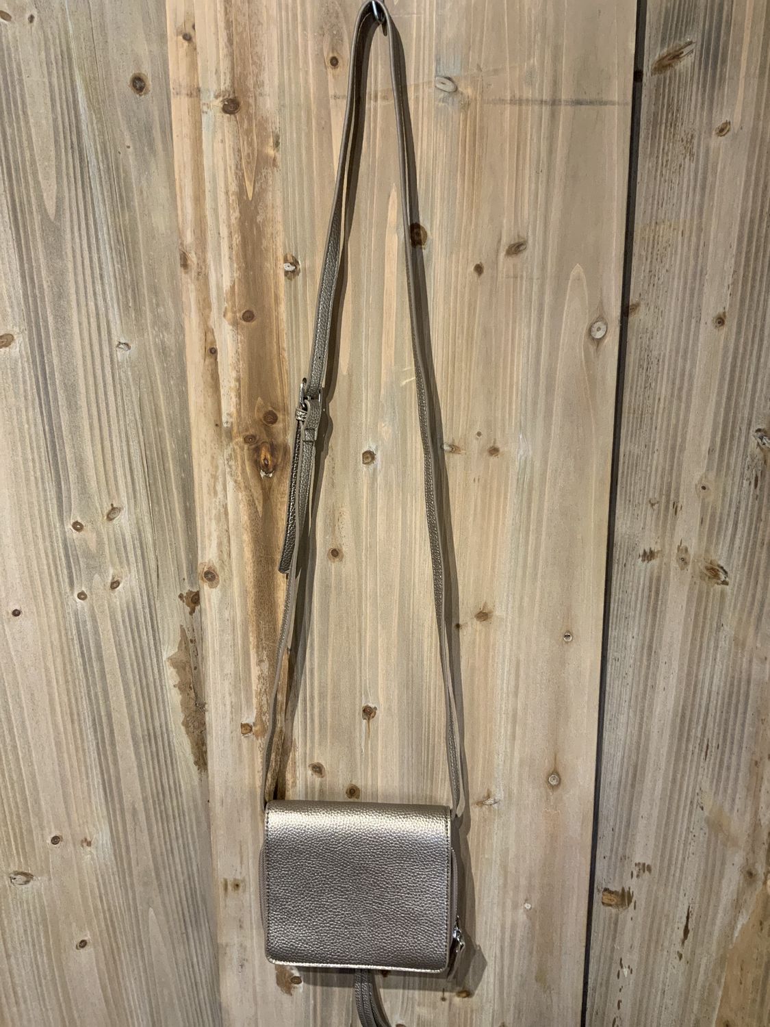 Purse, Tassel Shoulder asst colors