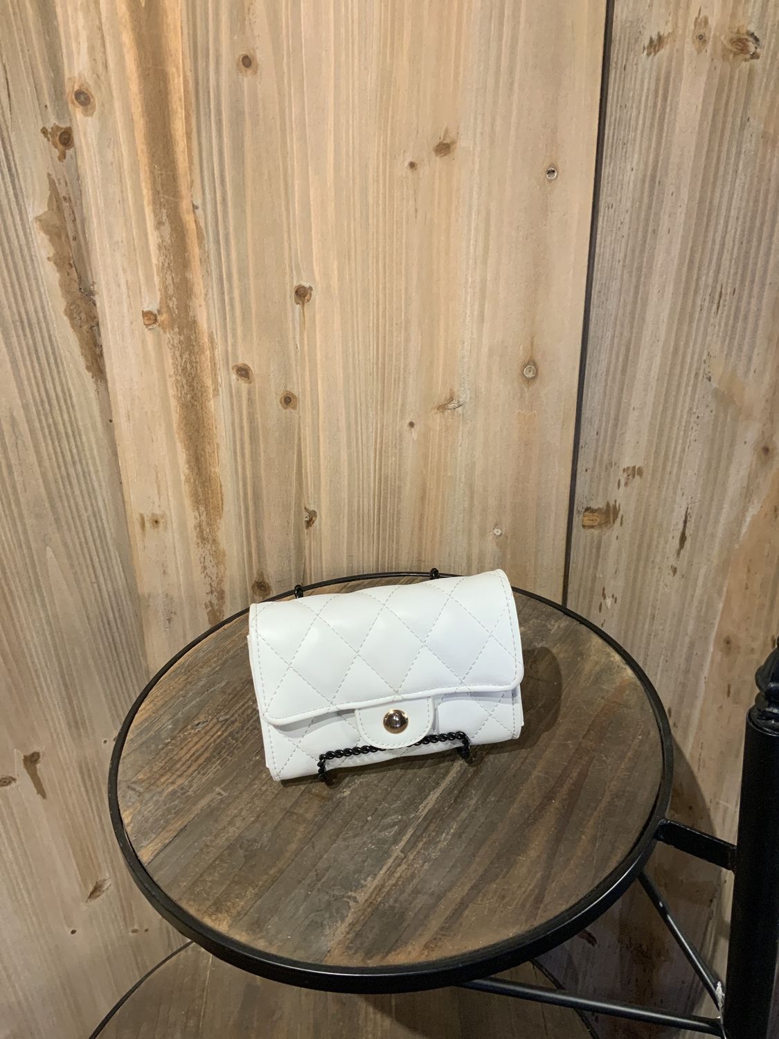 Crossbody, Quilted w/Chain twist lock