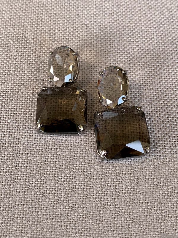 Earring, Leila Oval/Sq Stud Gun Metal