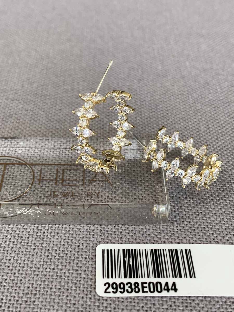 Earring, Julia Hoop Pear &amp; Rnd 4 Gold finsh