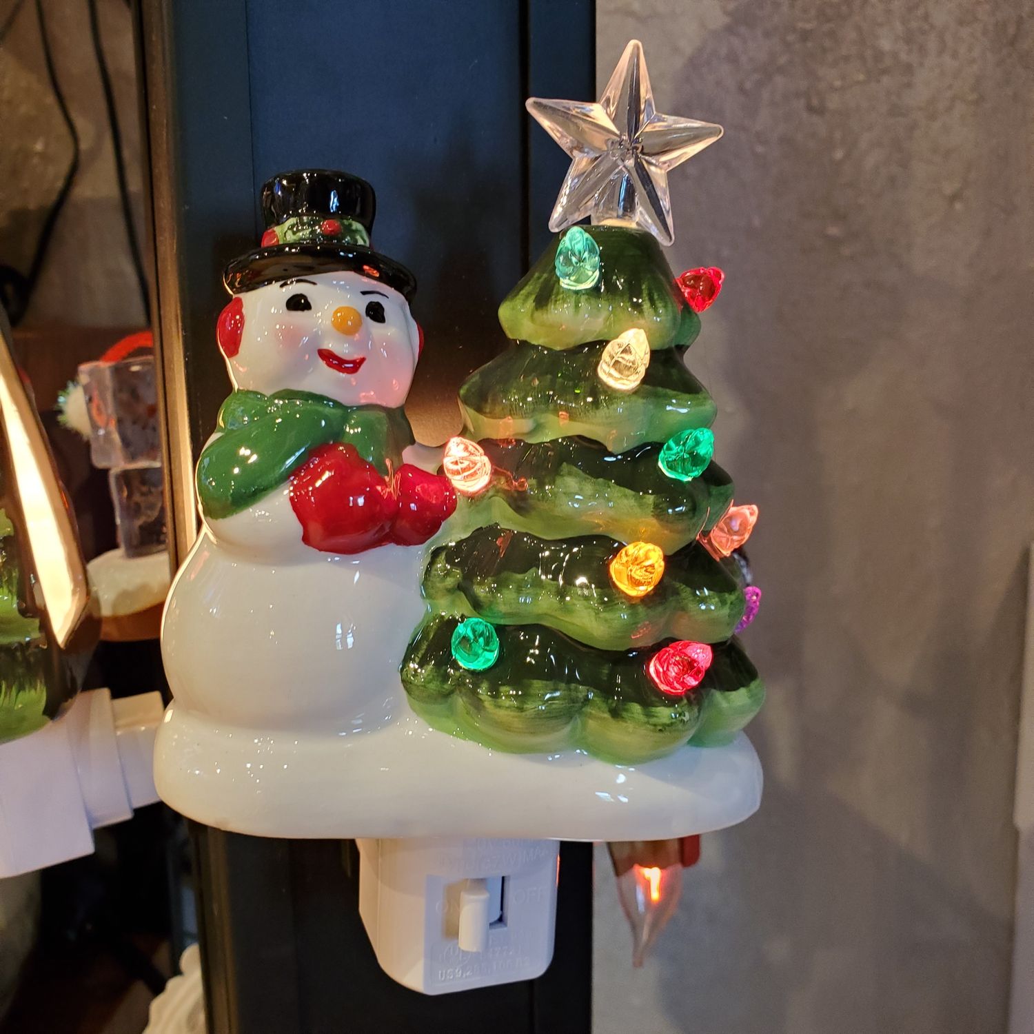 Night Light, Vintage Snowman w/Tree