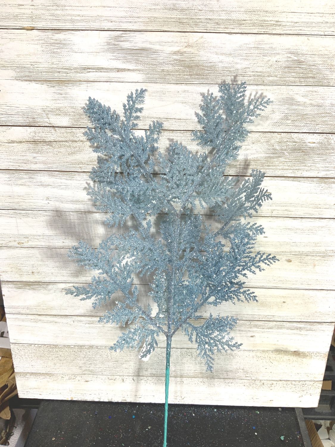 Spray, Cedar Glitter Blue 19" Glac Blu