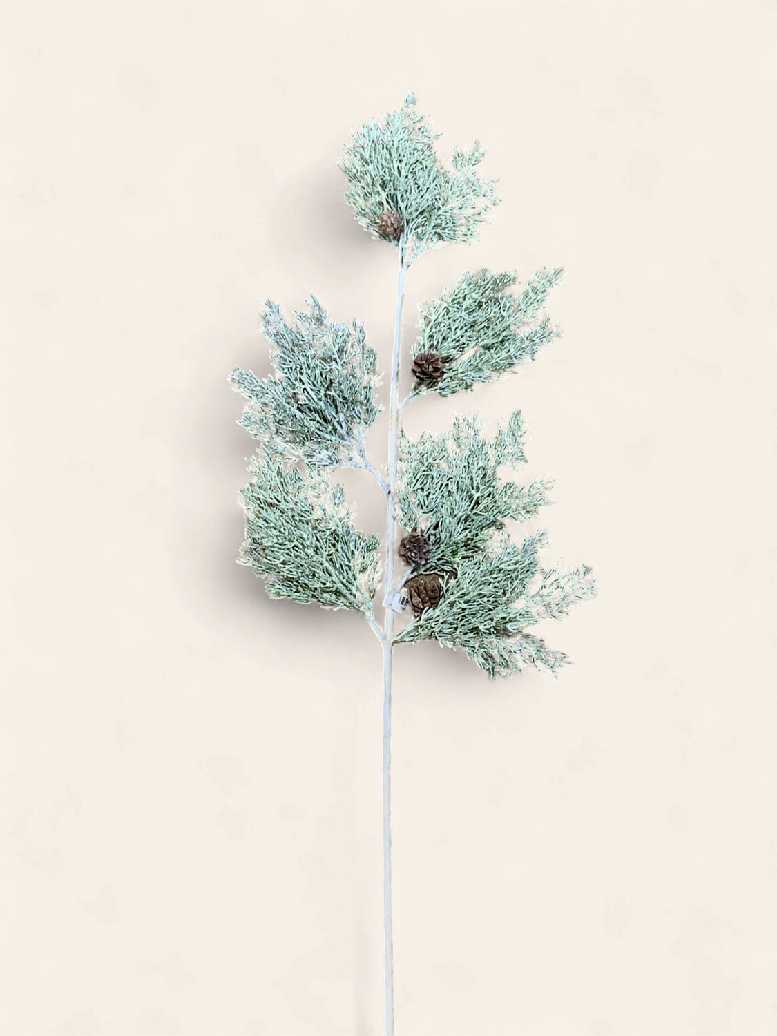 Spray, Juniper Pinecone 34" frosty