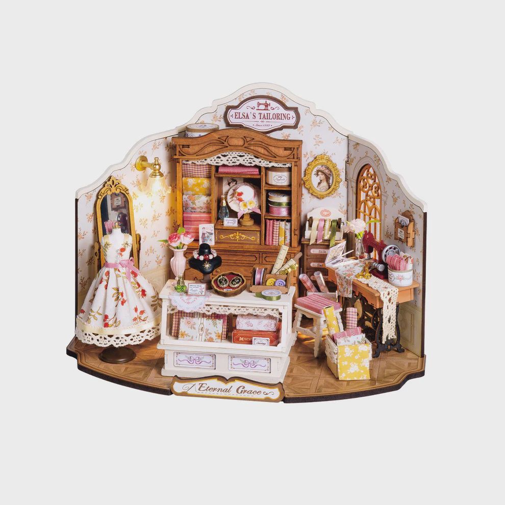 DIY Miniature Kit, Elsa's Tailoring