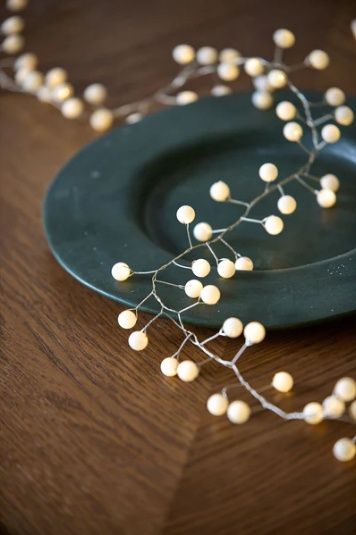 String Lights, 9' White Snowberry 200 LED