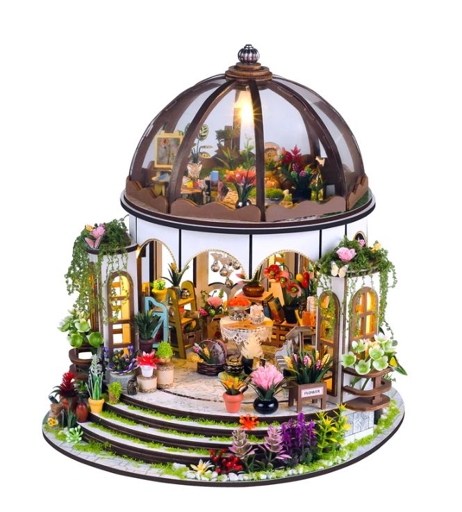 DIY Miniature, Greenhouse Oasis