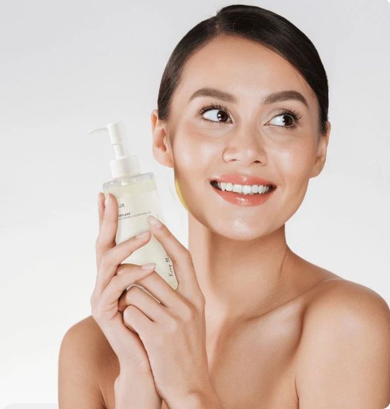 ANUA Heartleaf Pore Control Cleansing Oil