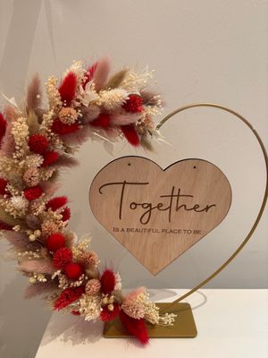 Hartje met droogbloemen