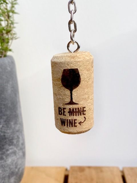 Sleutelhanger : "Be mine - wine"