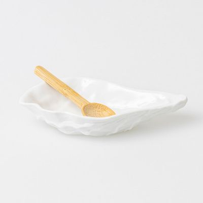 Oesterschaal met lepel