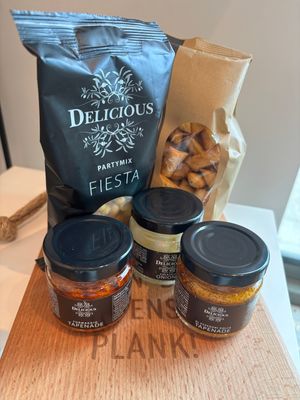 Gevulde borrelplank : "papa"