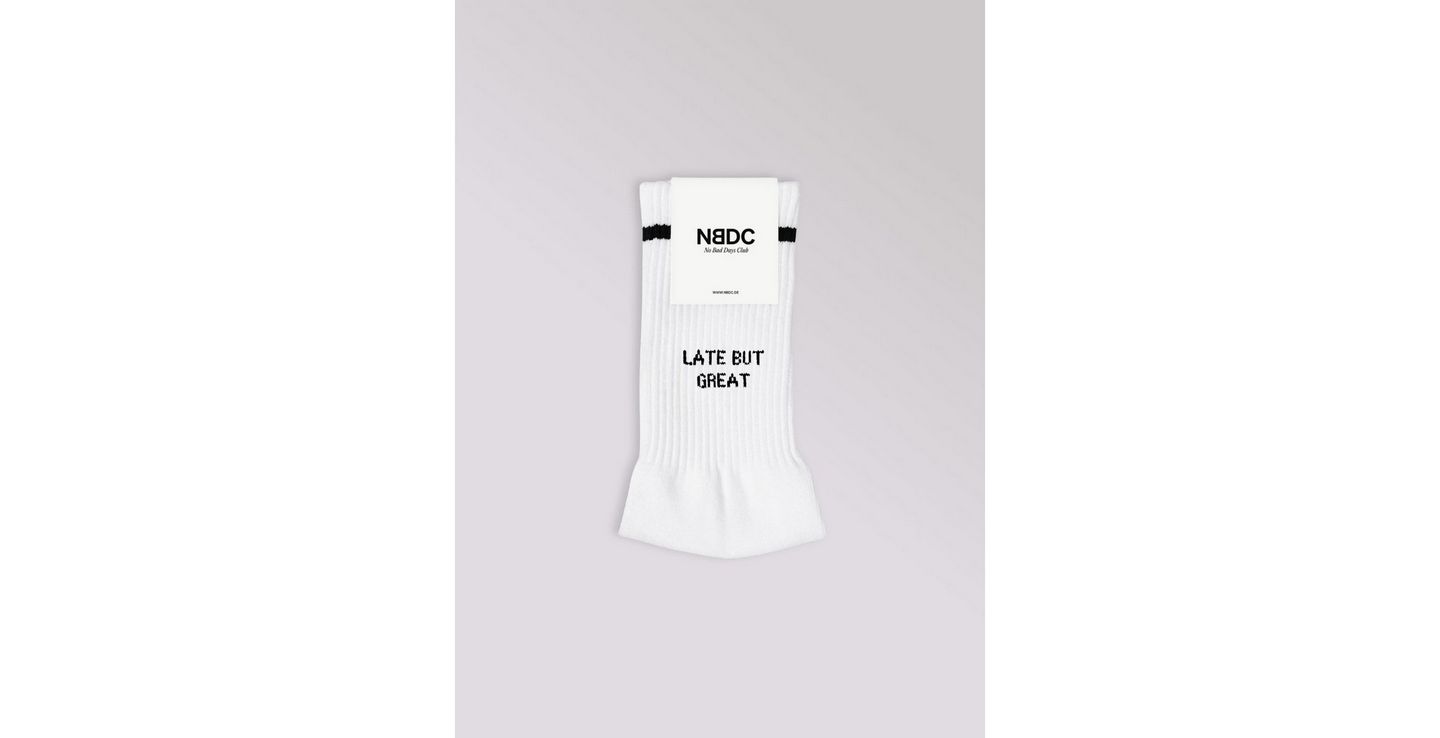 Paar sokken : 'Late but great'