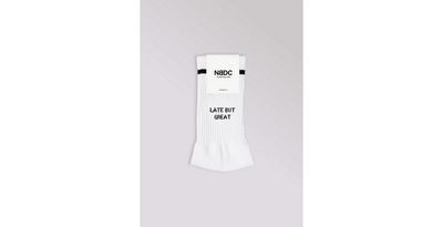 Paar sokken : 'Late but great'