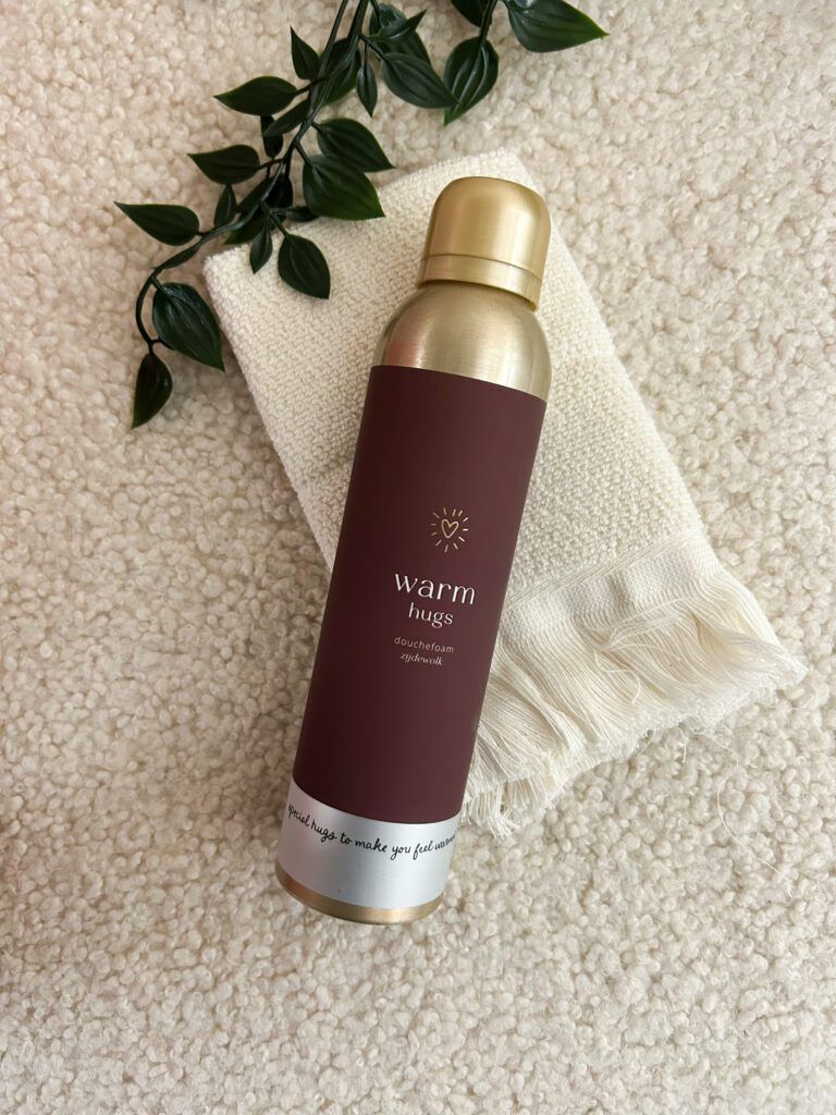 Doucheschuim : "Warm hugs"