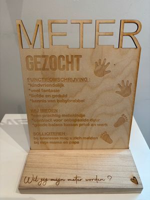 Tekstbord : "Meter / peter gezocht"
