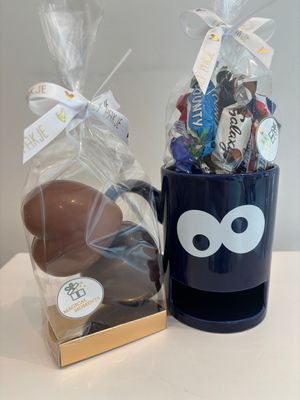 Mok : (koekie)monster met celebrations