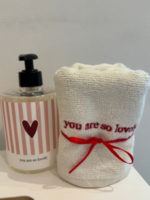 Handzeep &amp; gastendoekje : "You are so lovely"