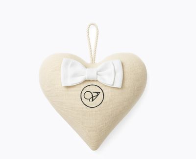 Hartvormig geurzakje