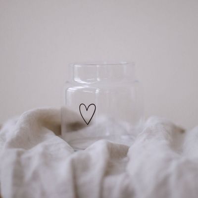 Vaasje (M) met zwart hartje
