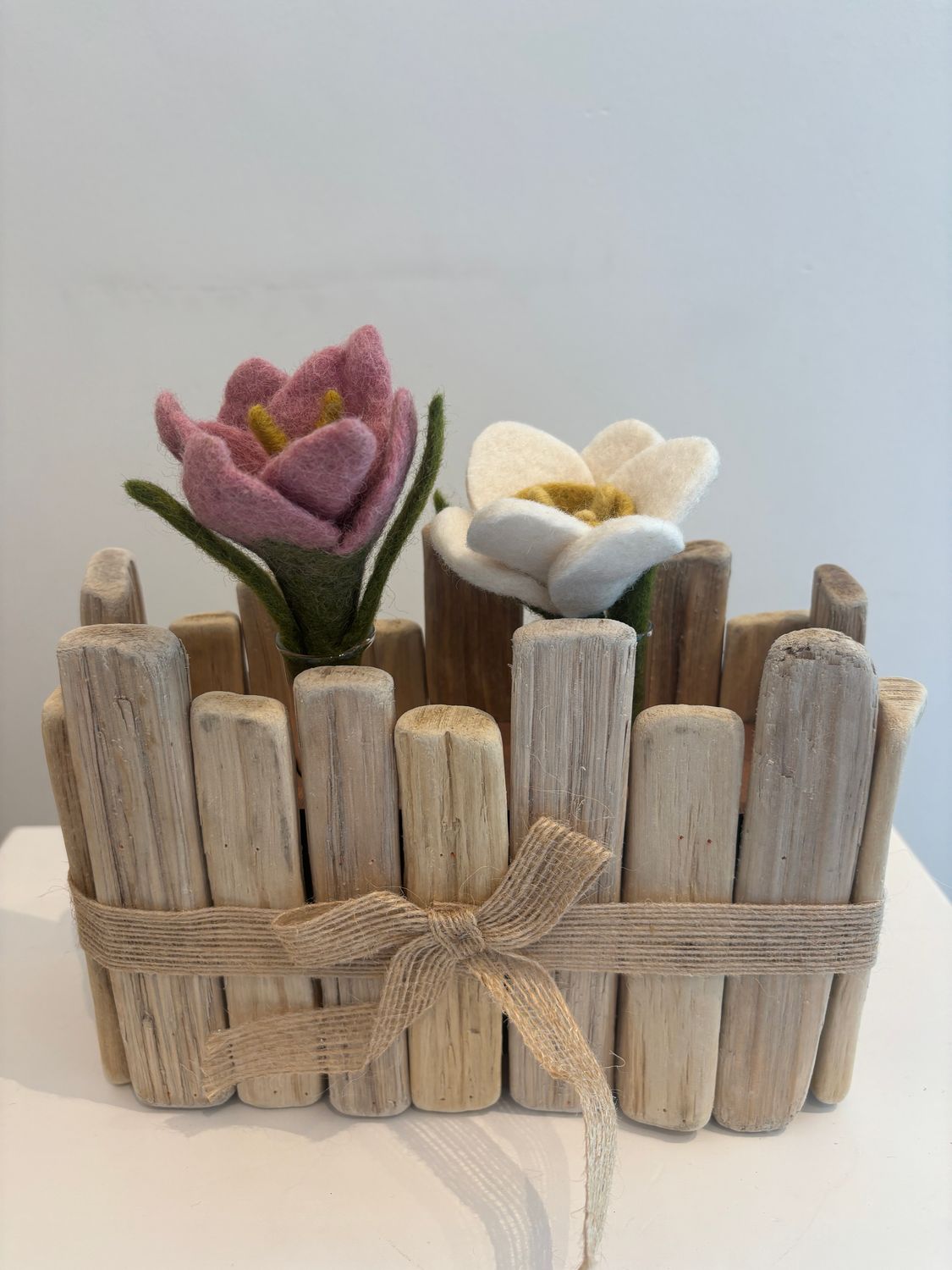 Gevulde houten vaas