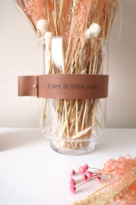 Vaas : "Jij bent de liefste (plus) mama"