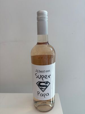 Fles wijn 'Super papa' (met of zonder wijnkistje)