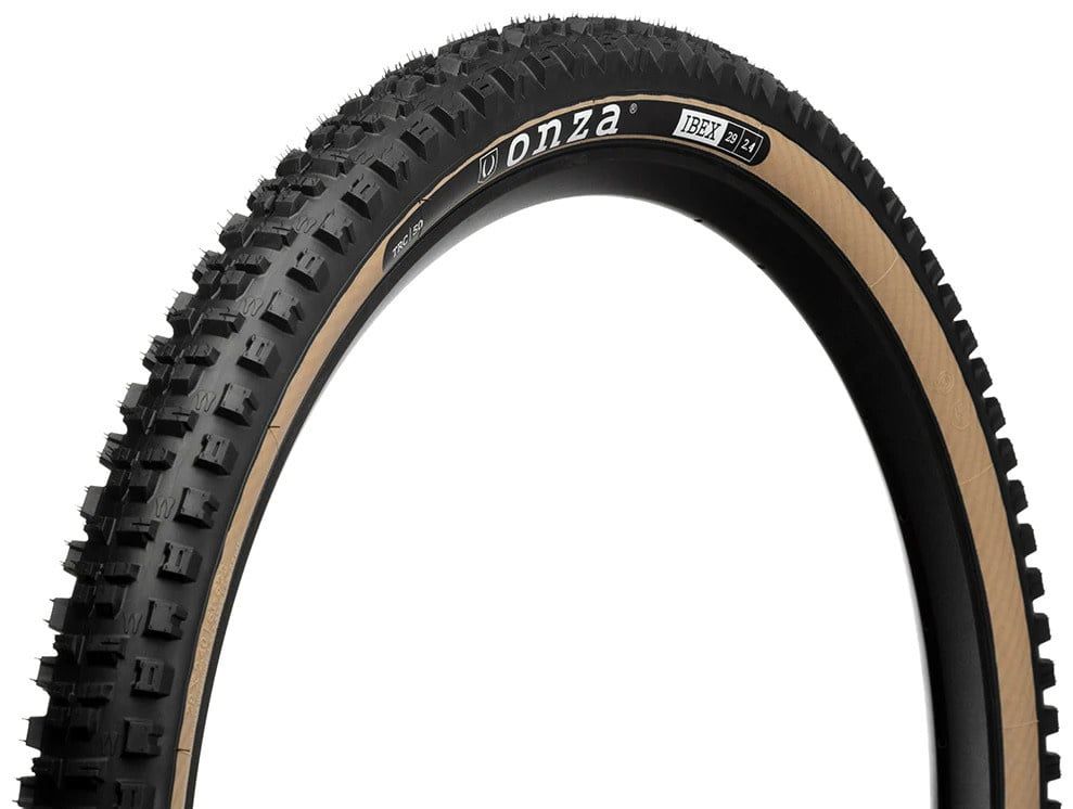Onza Ibex Tire, 29&quot; x 2.4&quot; - Black/Skinwall