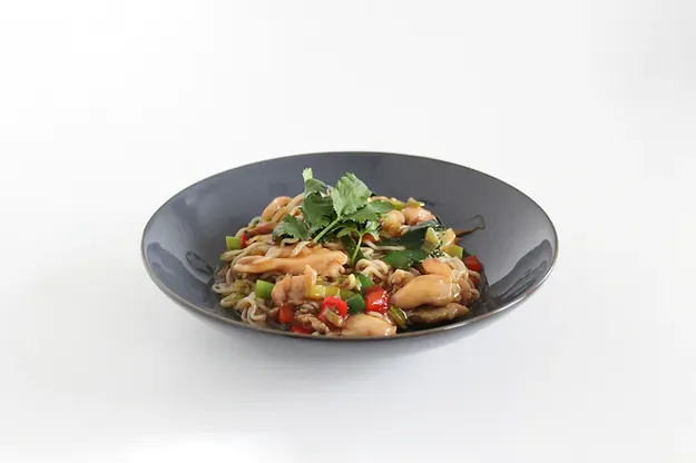 Noodles chicken teriyaki