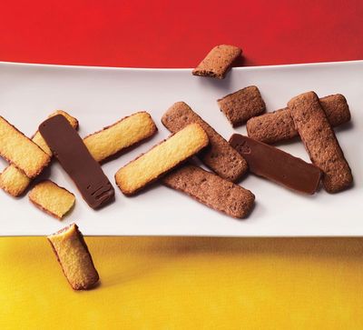 CHOCOLATE COOKIES