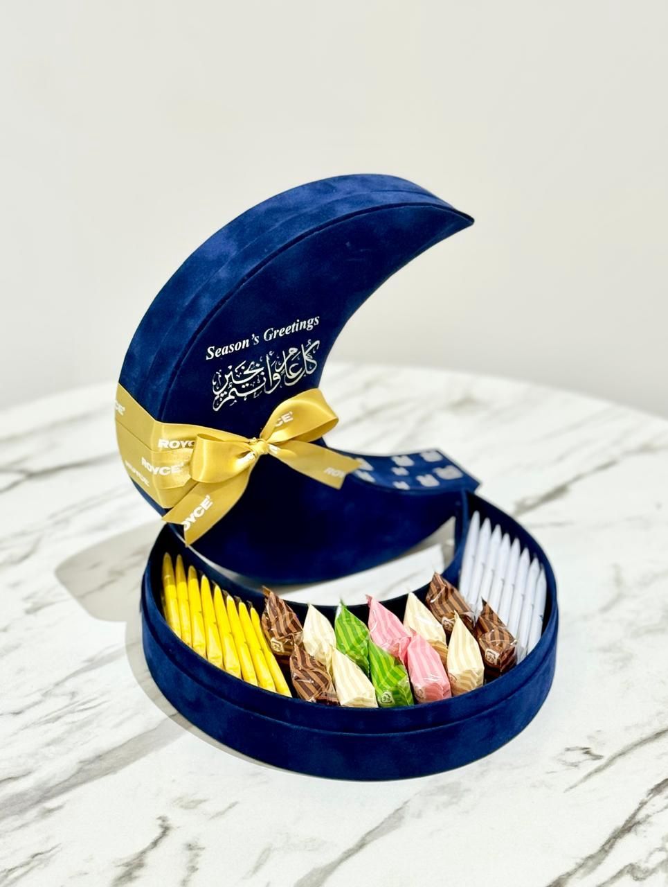 Moon Shaped Seasons Greetings Velvet Box