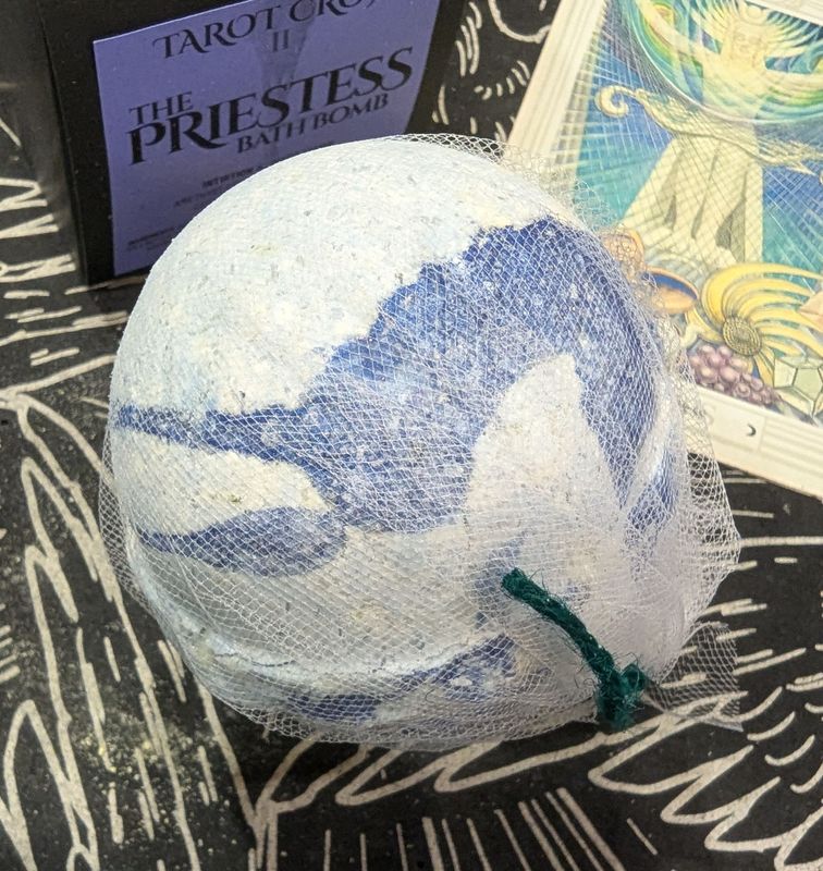 The Priestess Bath Bomb - II