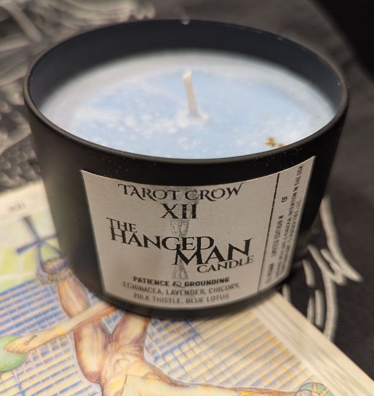 The Hanged Man Candle - XII