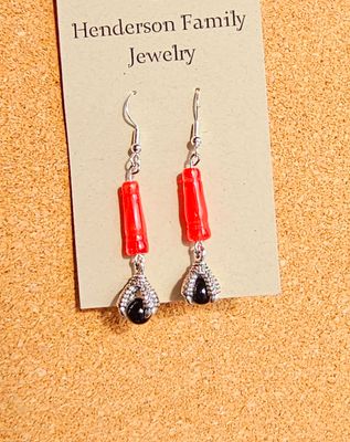 Clawfoot Earrings, Choose Colors
Red &amp; Black ⚫️ OR Gold &amp; Silver