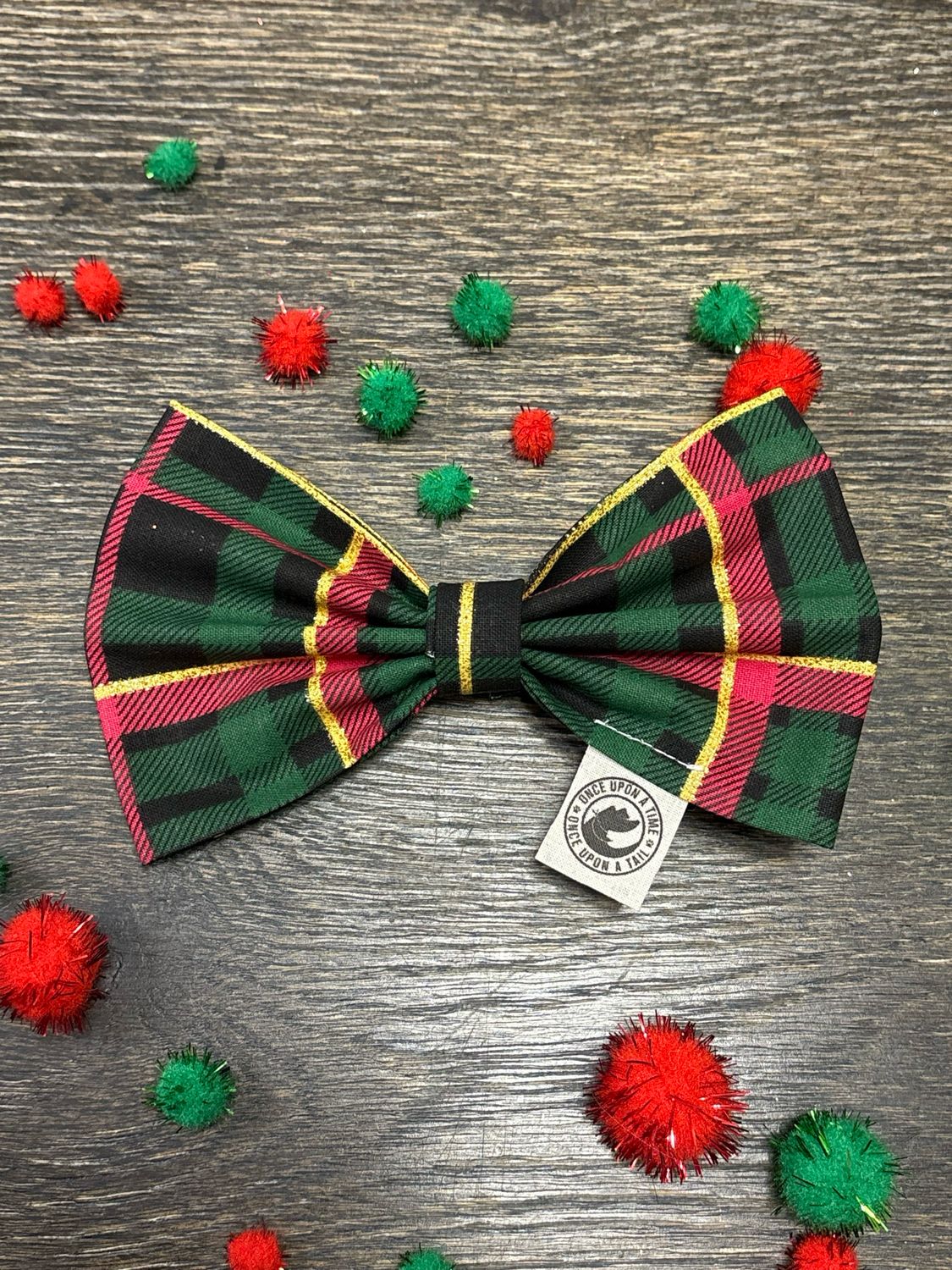 Oh deer! It’s Christmas bow